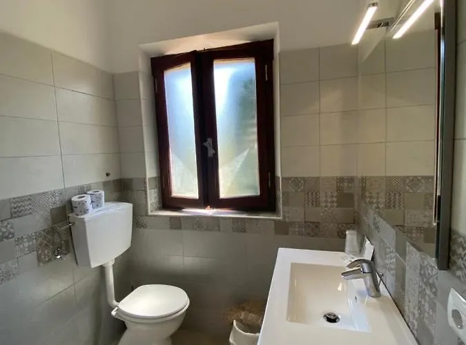 Alex فندق مبيت وإفطار