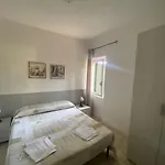 Alex Отель типа 