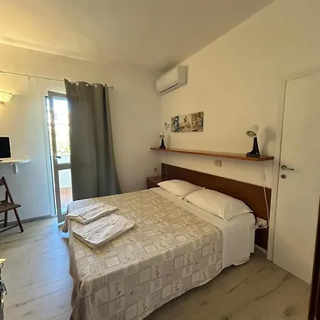Alex Bed & Breakfast
